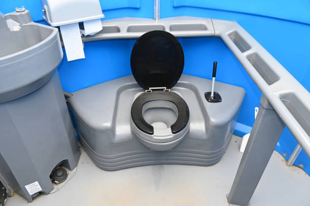 Portable bathroom rental in Olivet, MI